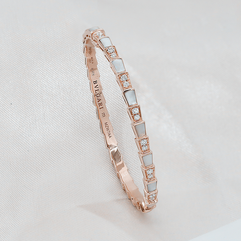Luxury Bracelets for Women | Bulgari Official Store
